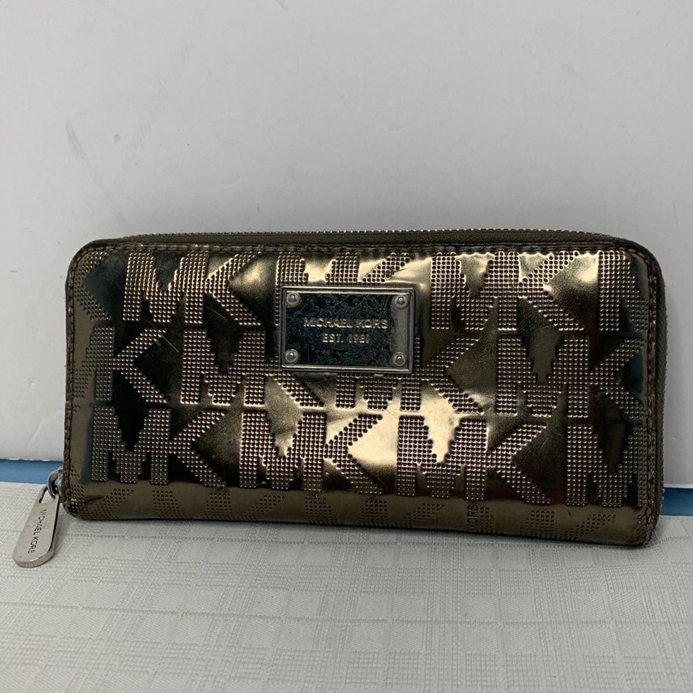 MICHAEL Michael Kors Monogram Mirror Metallic Continental Zip Around Wallet